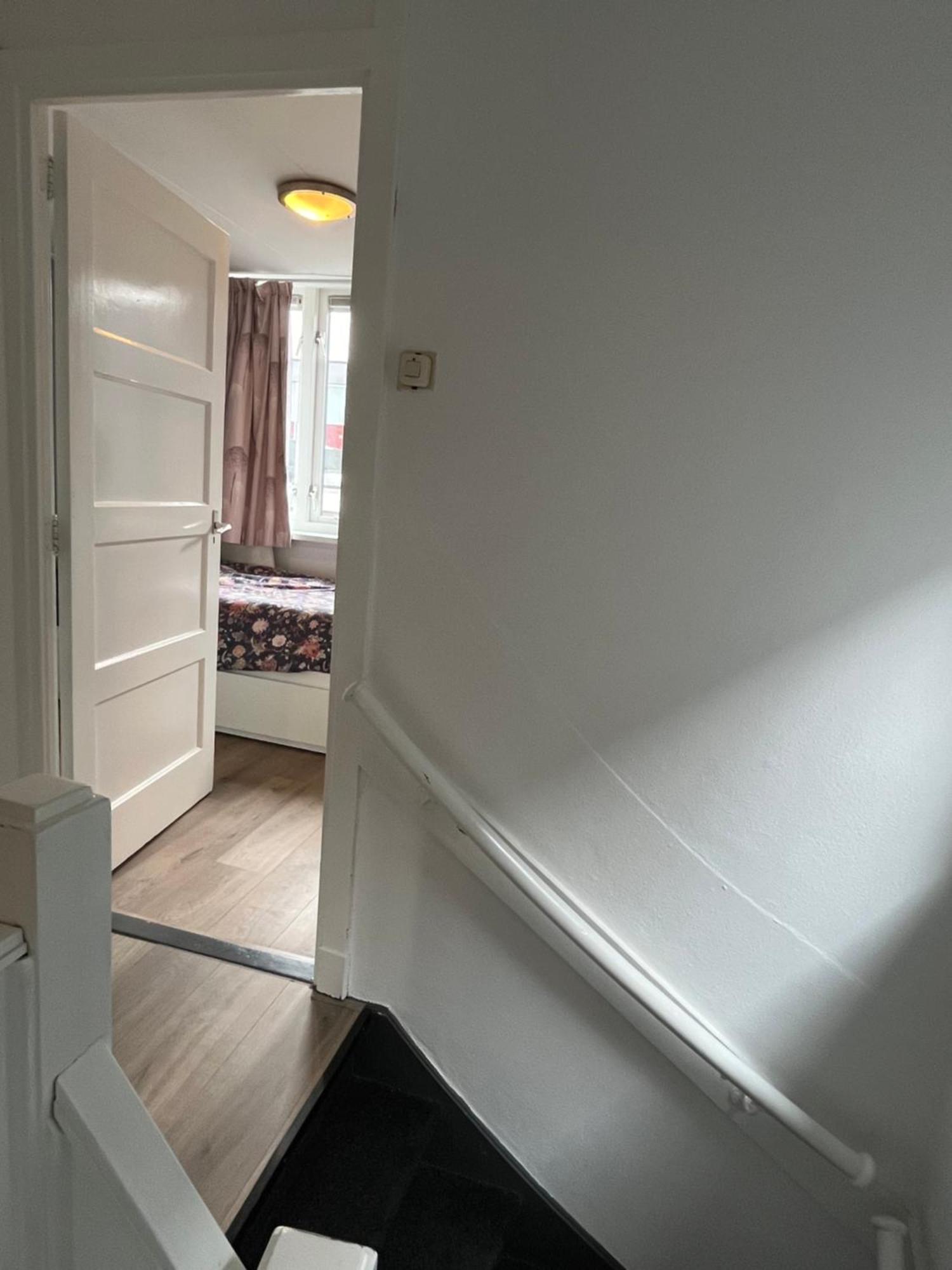 Slapen Bij Bartje Apartamento Assen Exterior foto