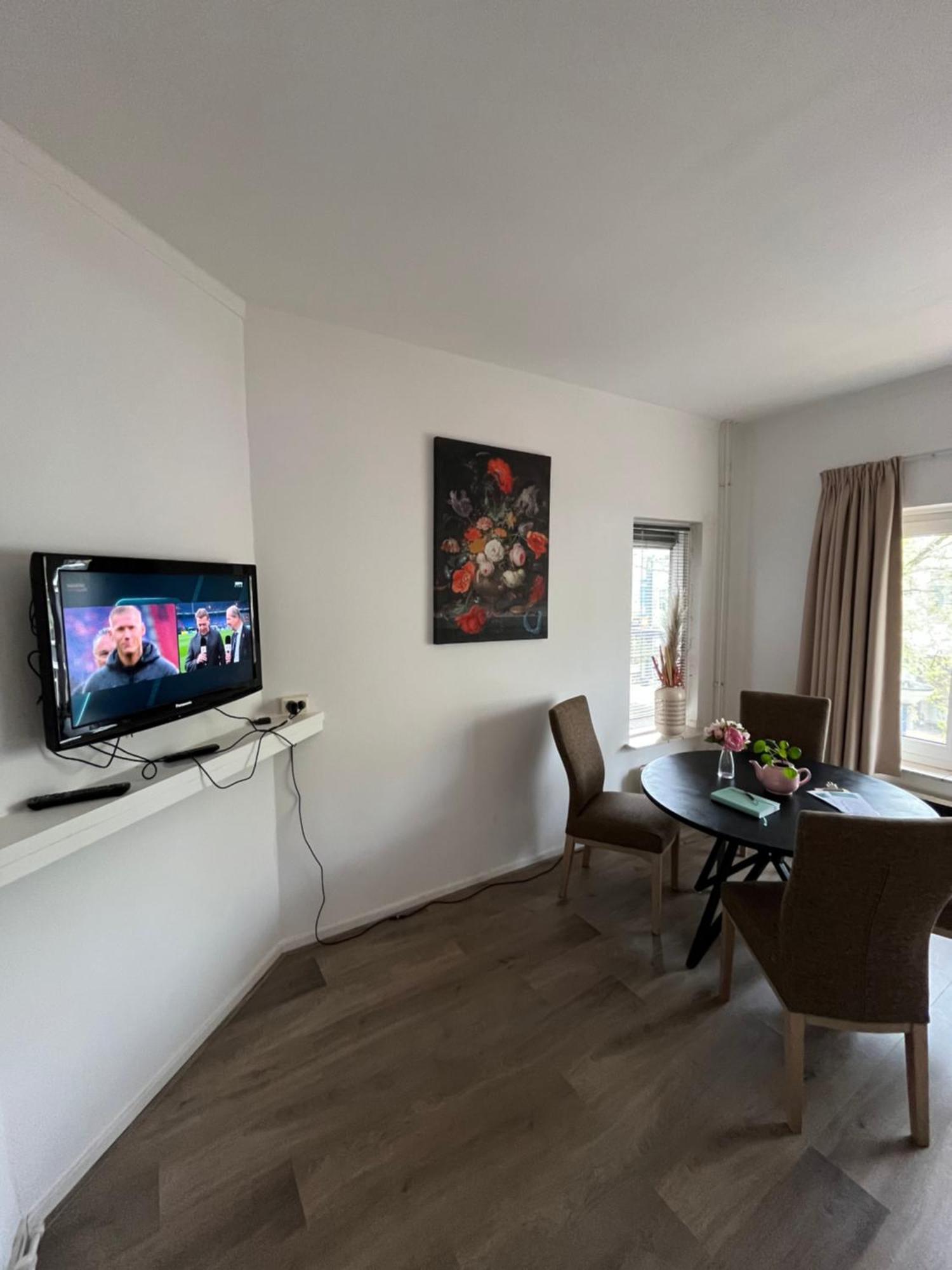 Slapen Bij Bartje Apartamento Assen Exterior foto